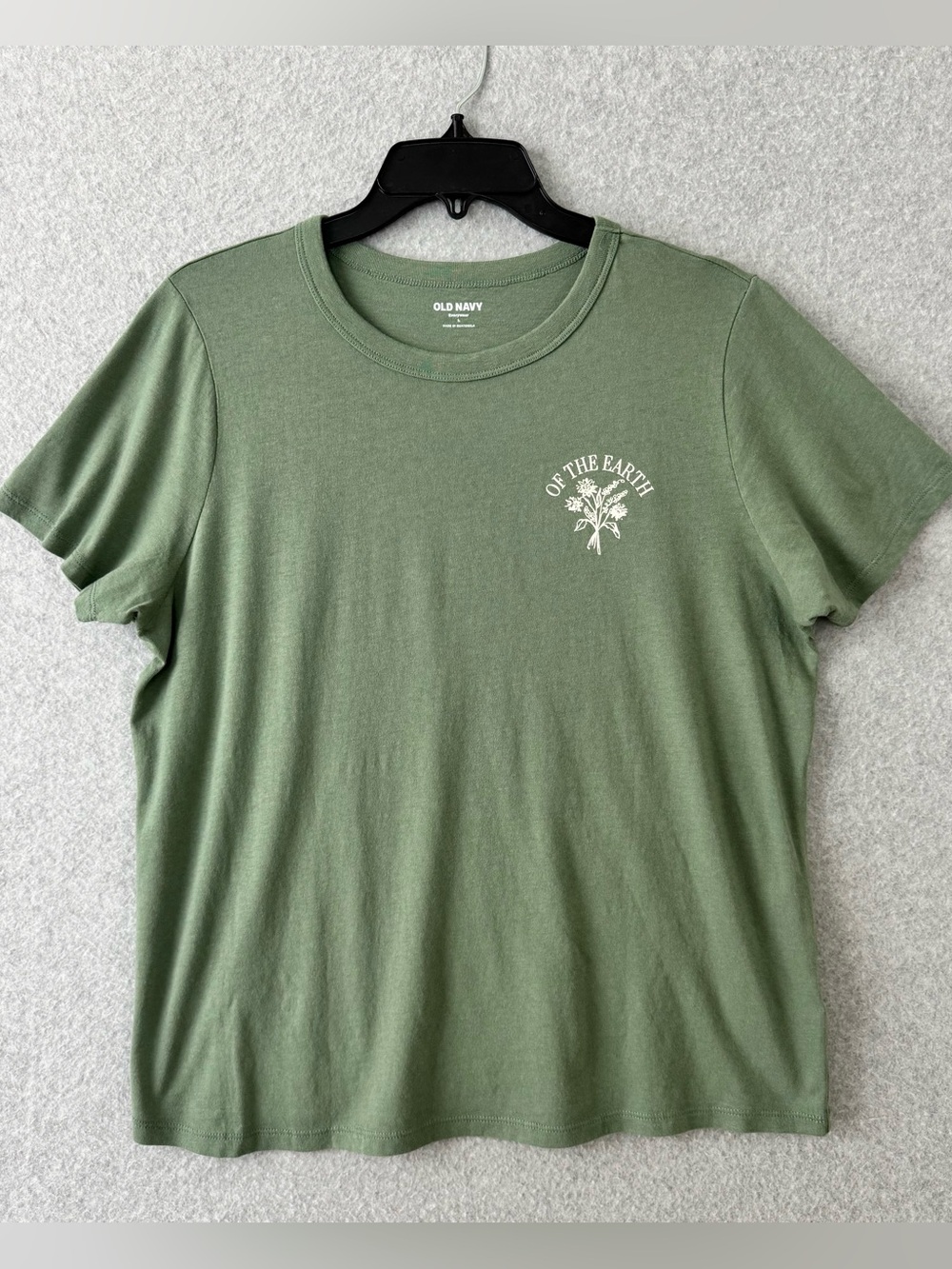 Old Navy Graphic T Shirt Women's Large Sage Green Of The Earth EveryWear Tee NWT
